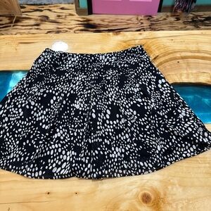 Relativity Black and White‎ Mini Skater Skirt